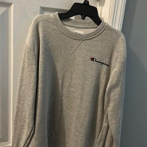 cute gray women’s crew neck LIGHTWEIGHT